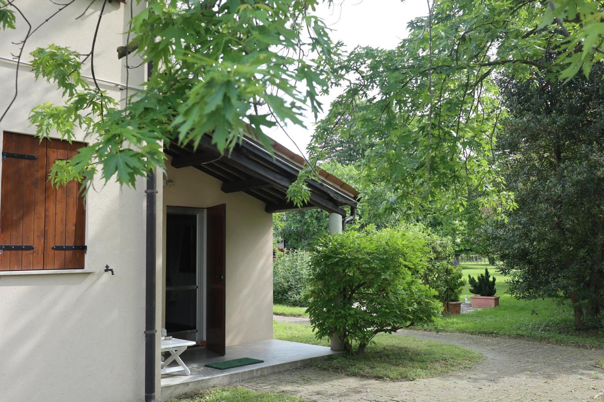 Holiday Home Giaron Rosolina Bagian luar foto